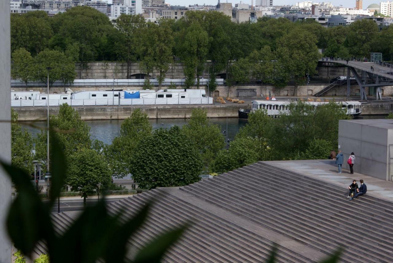 Seine Front Room / Lib. F.Mitterrand Paris Ngoại thất bức ảnh