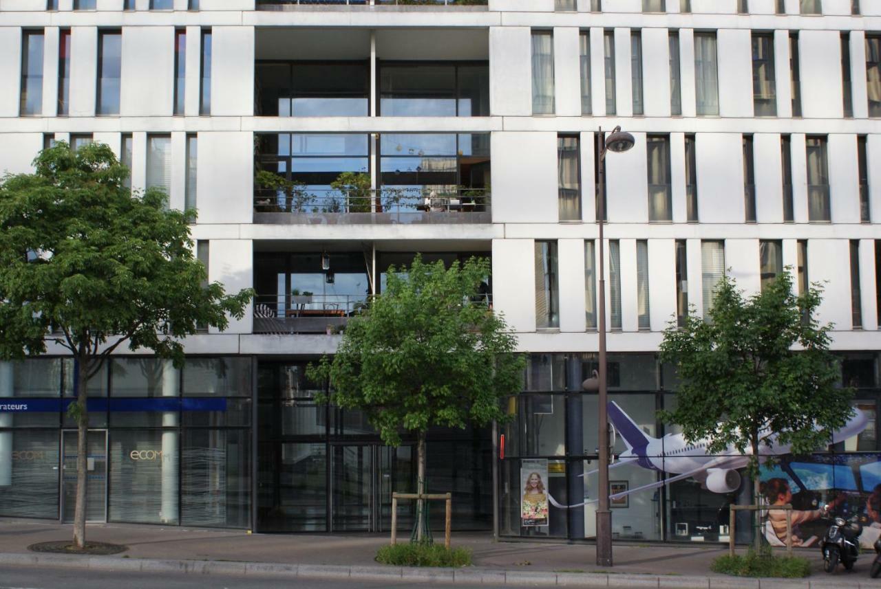 Seine Front Room / Lib. F.Mitterrand Paris Ngoại thất bức ảnh